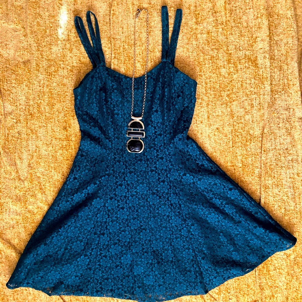 True Vintage a-Line Emerald Green Lace dress